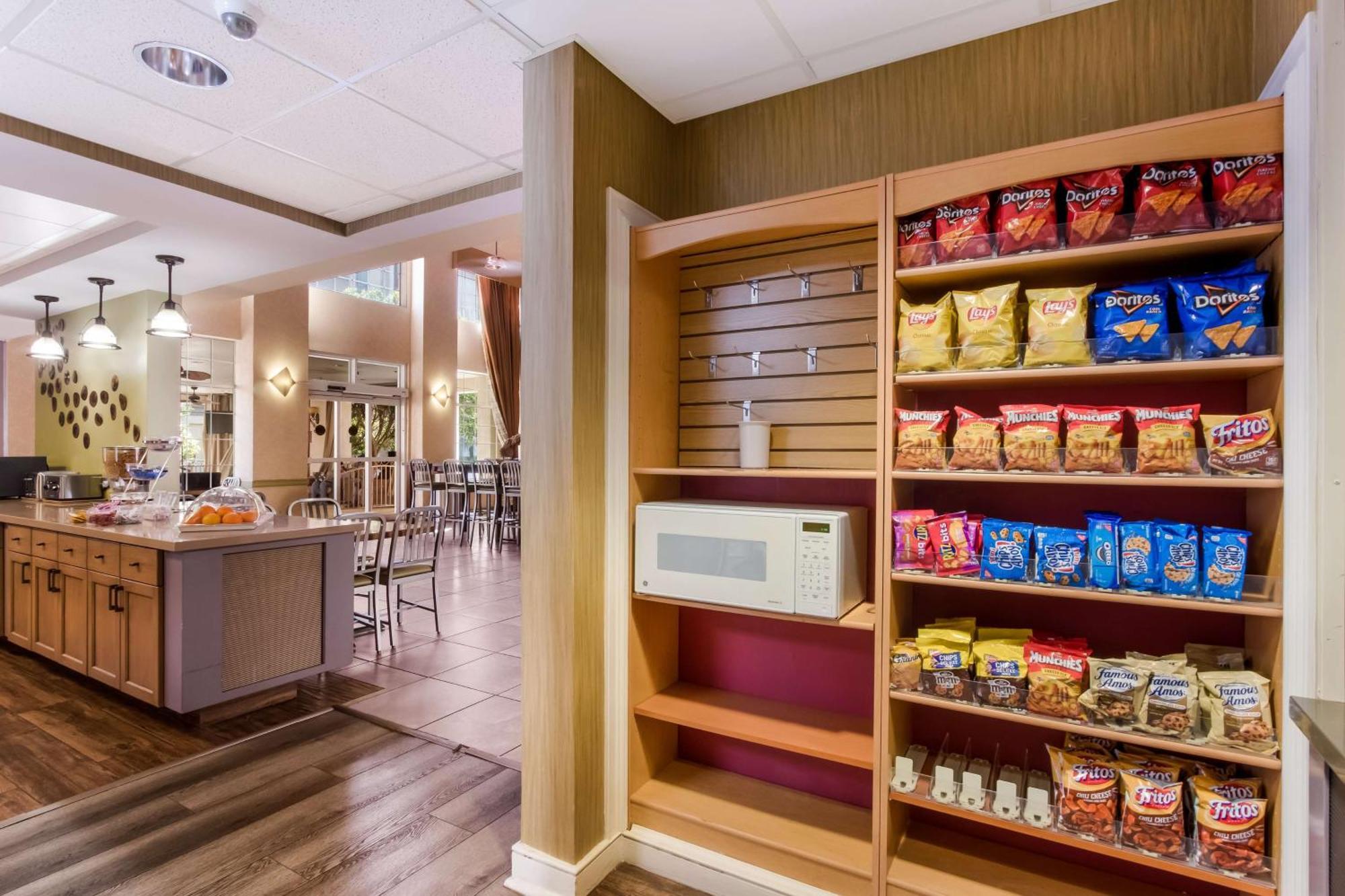 Surestay Plus Hotel By Best Western Tempe University エクステリア 写真