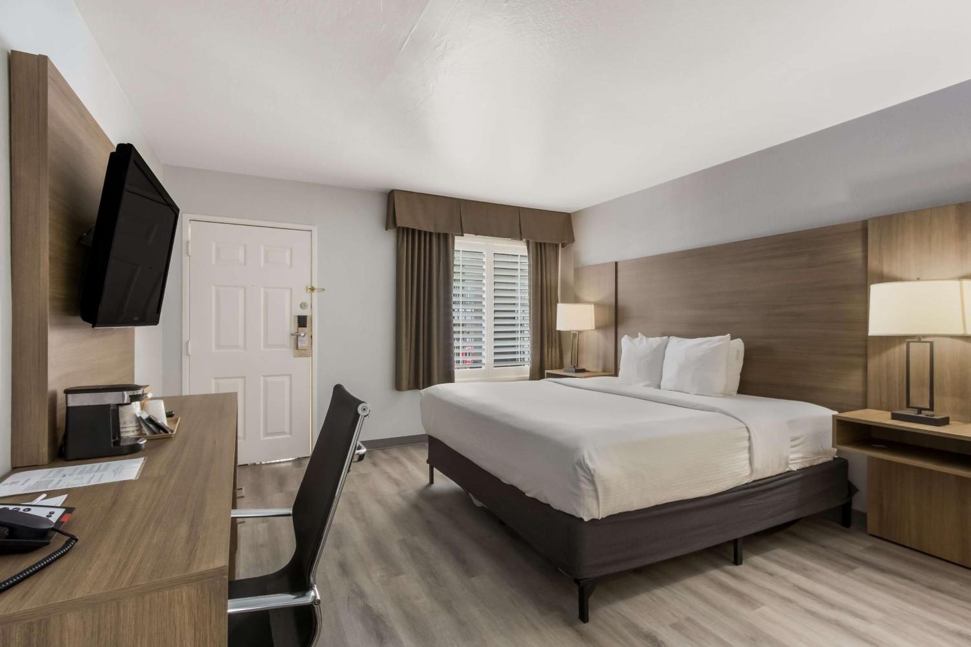 Surestay Plus Hotel By Best Western Tempe University エクステリア 写真